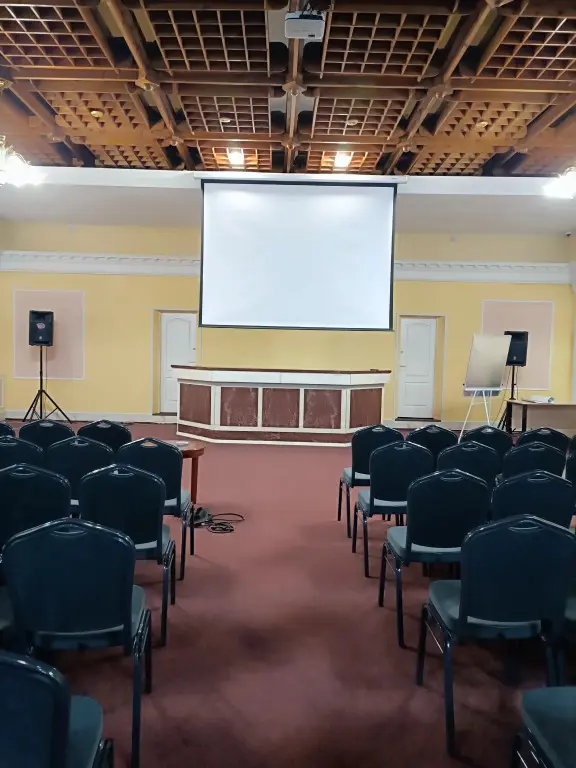 Хабаровск: Амакс Конгресс-отель