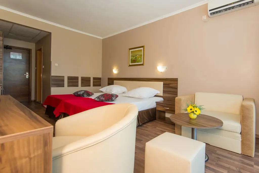 Солнечный берег: Regatta Palace Hotel