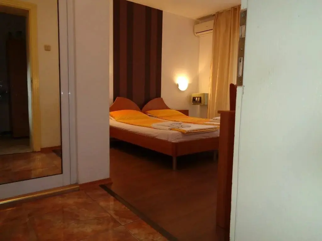 Несебр: Gerovi Guest House