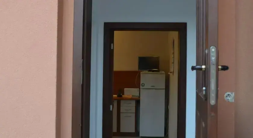 Самоков: Tainov House
