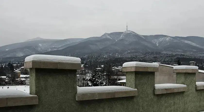 София: Guest House "Momchil"