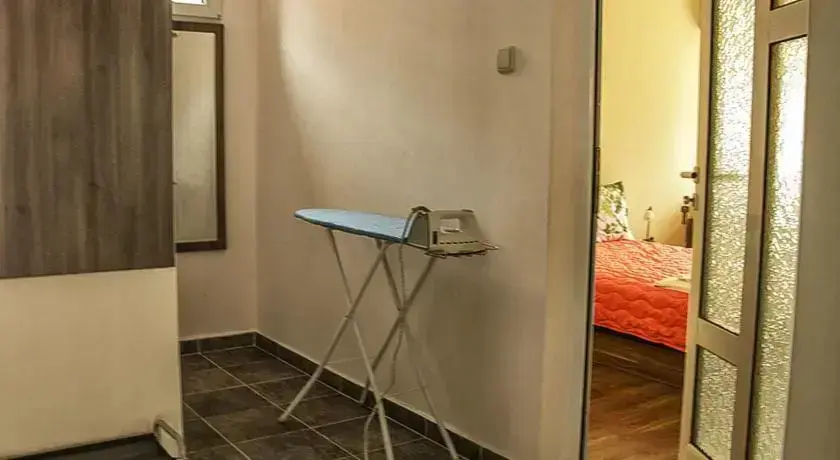 София: Guest House "Momchil"