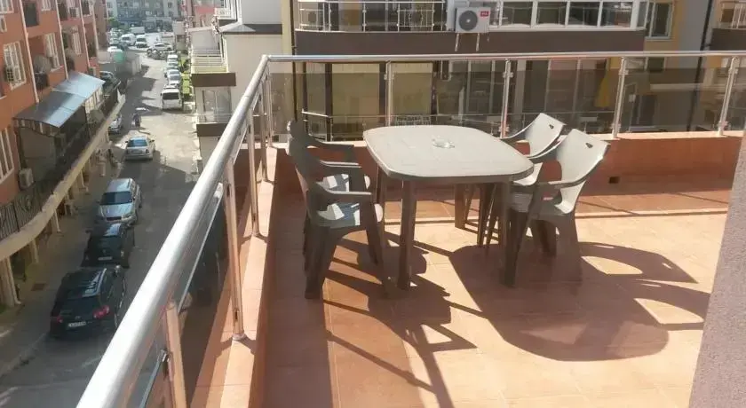 Поморие: Plamena Apartments