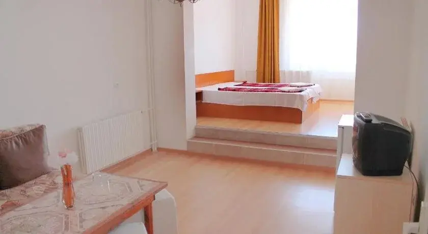 Созополь: Hotel Bobchev