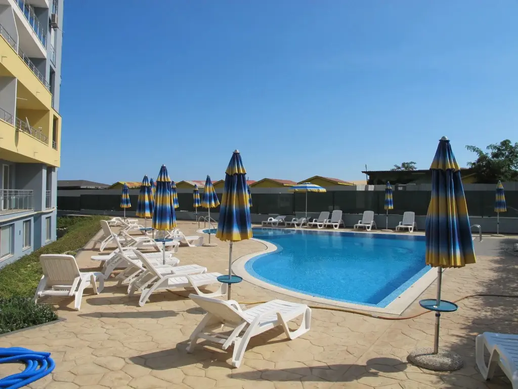 Несебр: Kristal Beach