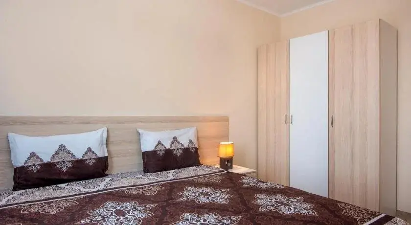 Несебр: Esteban Apartcomplex