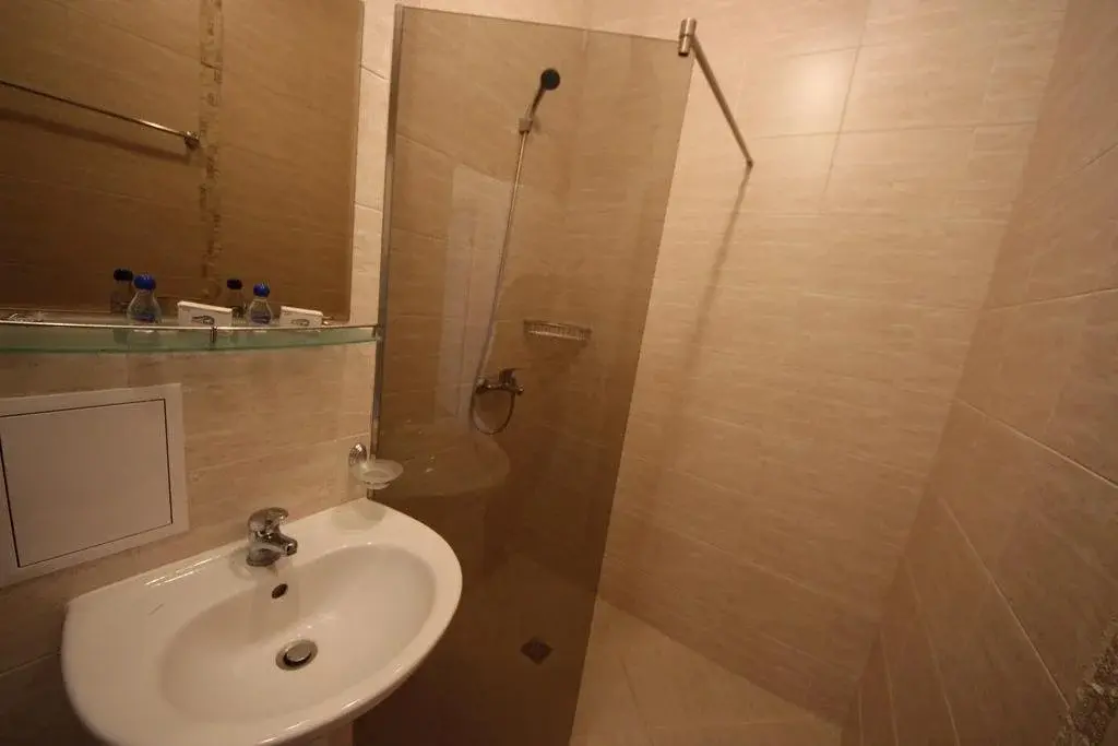 Солнечный берег: Menada Romance Marine Apartments