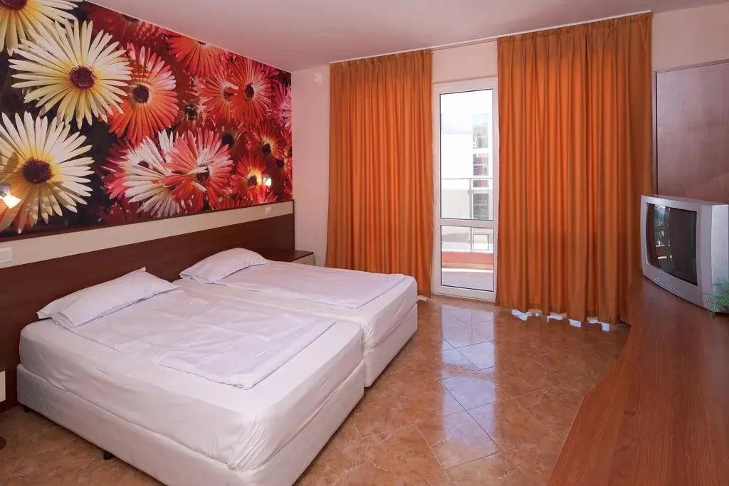 Солнечный берег: Sunny Flower Hotel