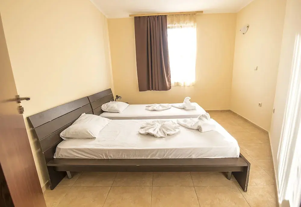 Несебр: Apollon Apartments