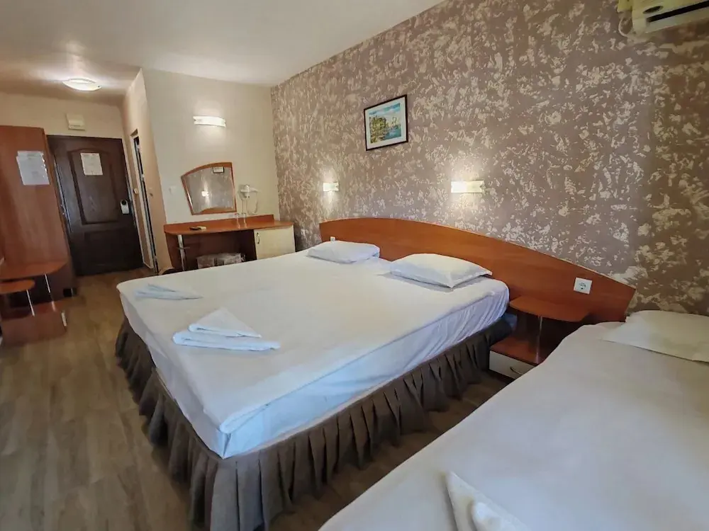 Солнечный берег: Hotel Paloma