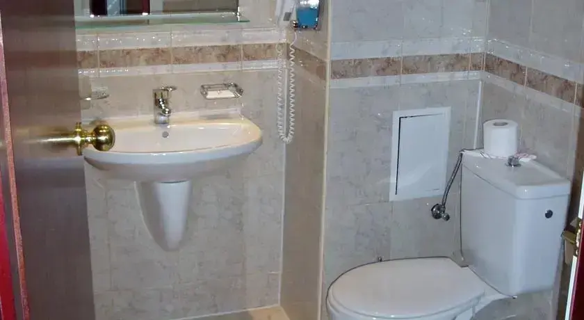 Солнечный берег: Studio Planeta
