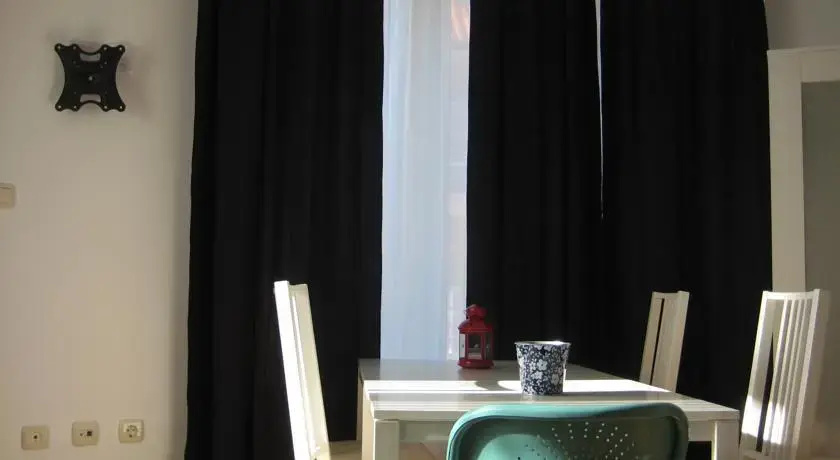 Поморие: Apartment Coral