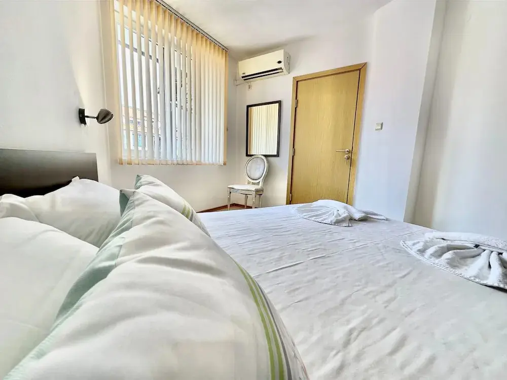 Солнечный берег: Menada Apartments in Sunny Beach Hills