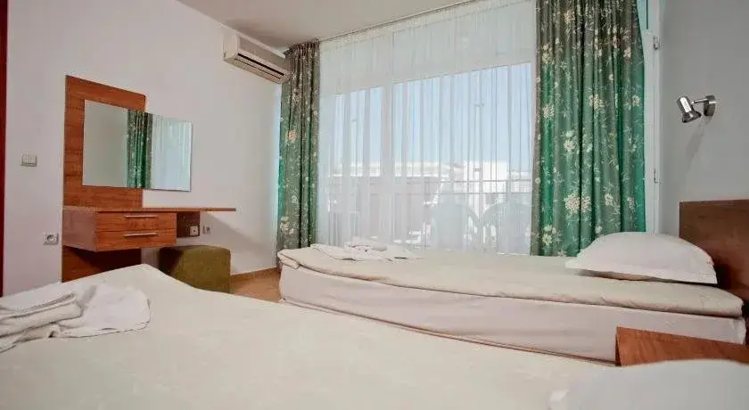 Солнечный берег: Sun Village Apart Complex