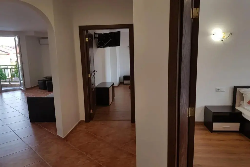Солнечный берег: Sun Hotel