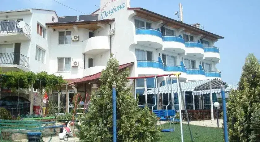Тюленово: Dolphin Family Hotel