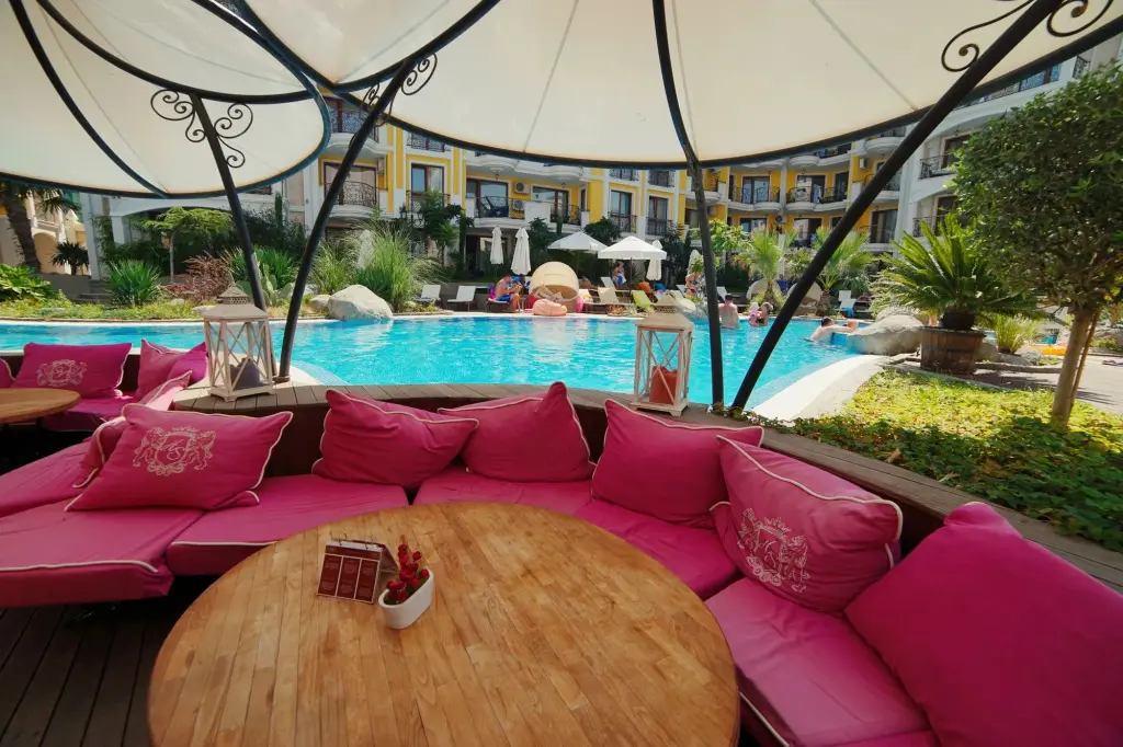Солнечный берег: Harmony Suites Monte Carlo
