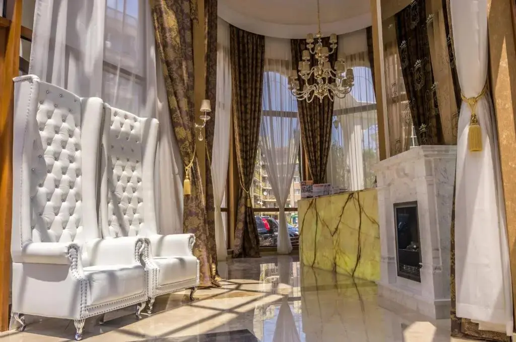 Солнечный берег: Harmony Suites Monte Carlo