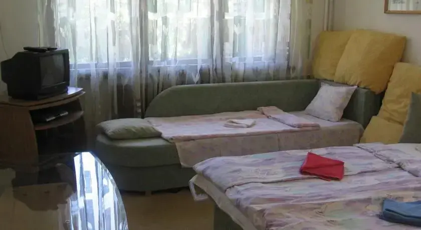 Боженци: Guest Rooms Aquarius
