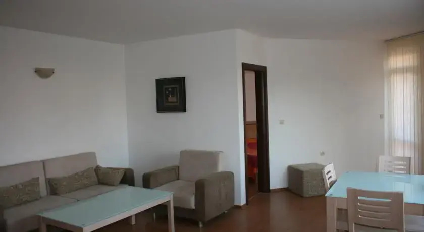 Равда: Black Sea Resort Apartment