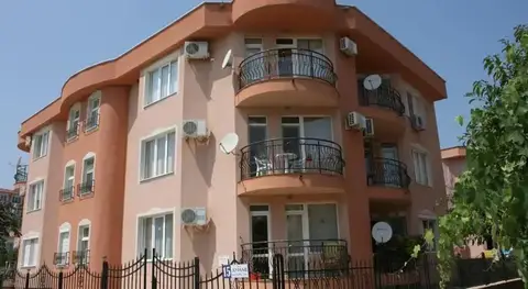 Black Sea Resort Apartment — фото 1