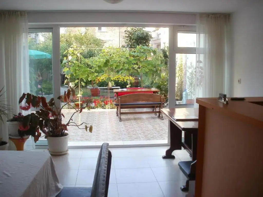 Поморие: Veda Guest House