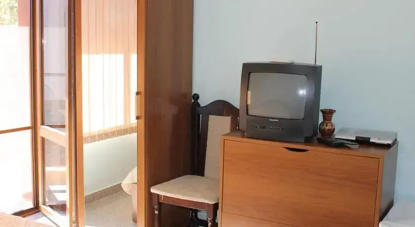 Асеновград: Family Hotel Rojen Rest
