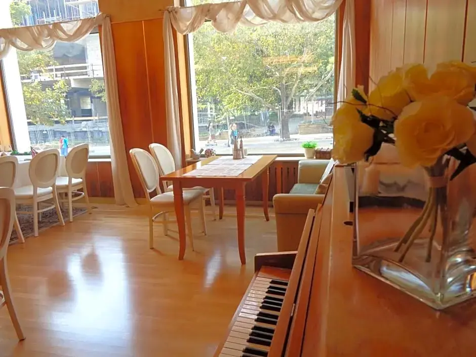 Сливен: Hotel Park Central