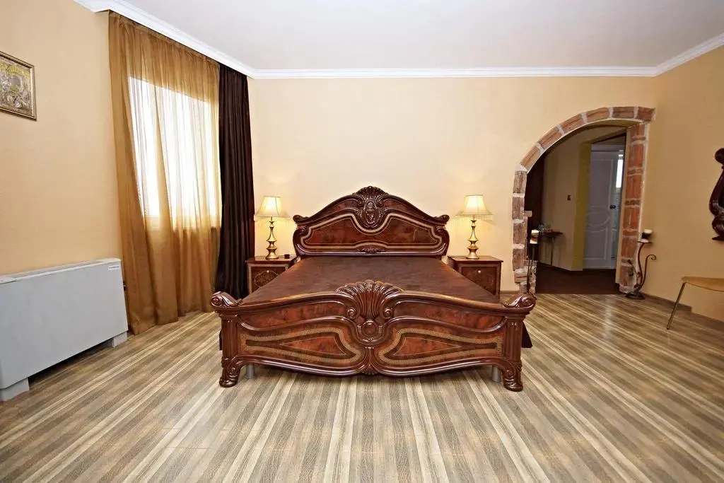Хасково: Hotel History