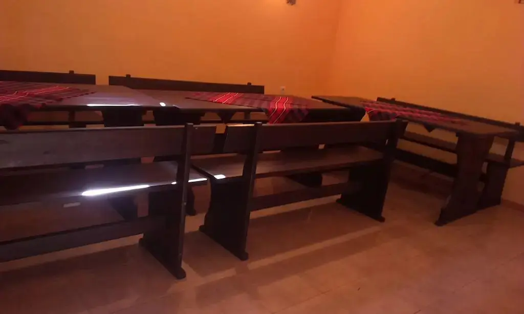 Троян: Kostina Guest House