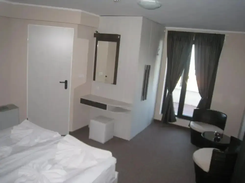 Бургас: Milano Hotel