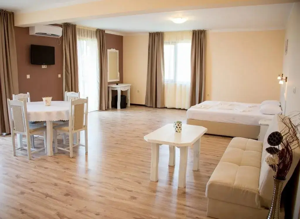 Царево: Tomas Residence