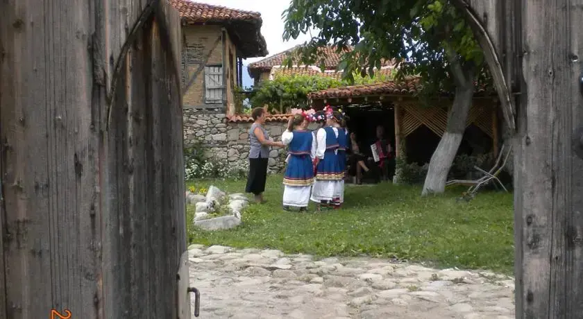 Троян: Guest House House of Crafts