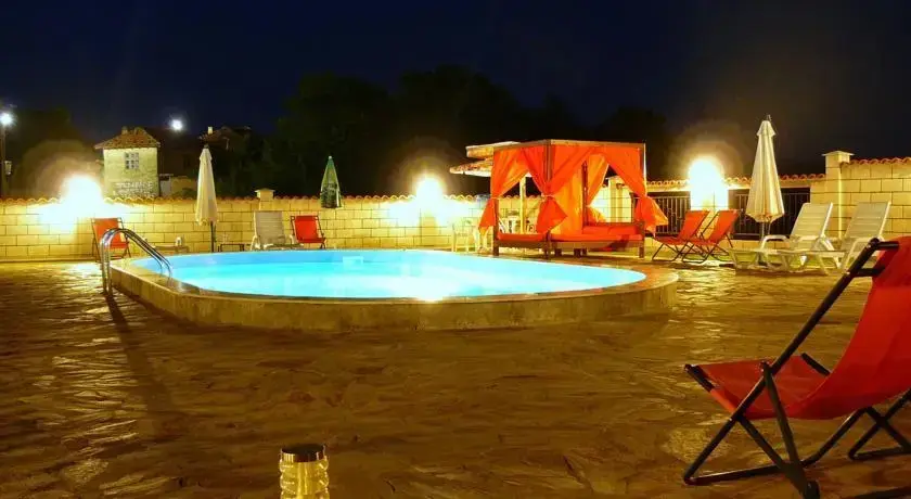 Шумен: Guest House Arima
