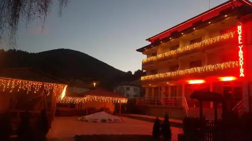 Чепеларе: Yagodina Family Hotel
