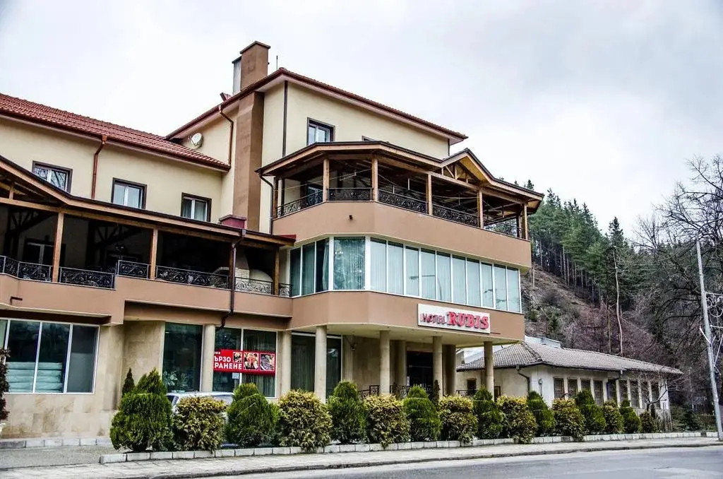 Rubis Hotel — фото 1