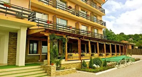Family Hotel Lipite — фото 1