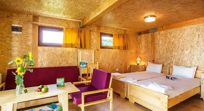 Разлог: Debeli Dab Eco Village