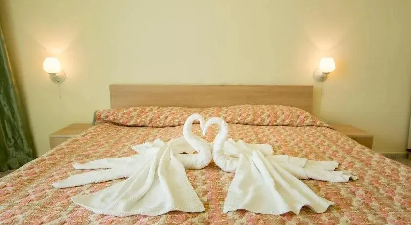Солнечный берег: Hotel Svejest