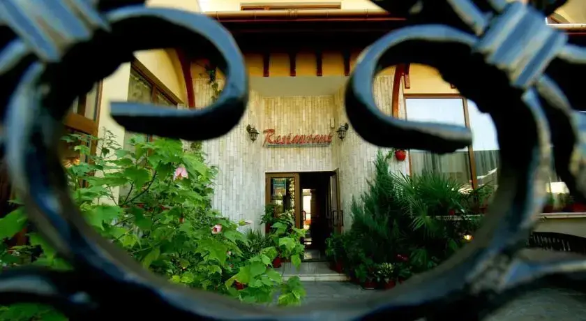Свиленград: St. Constantine and Helena Hotel