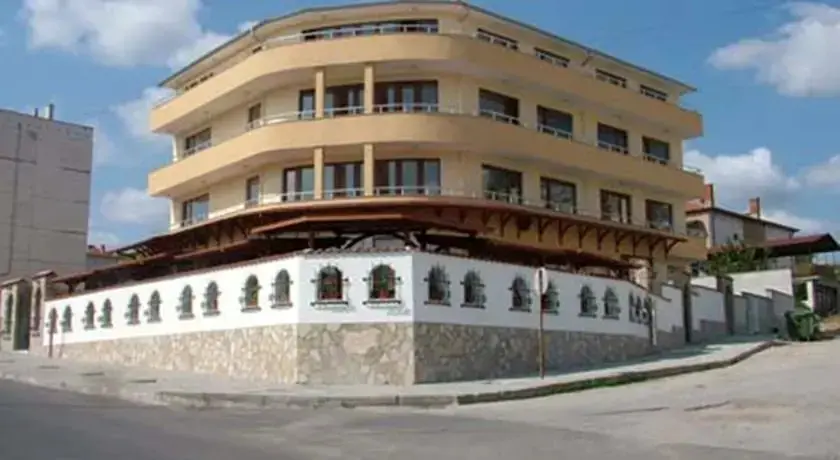 Свиленград: St. Constantine and Helena Hotel