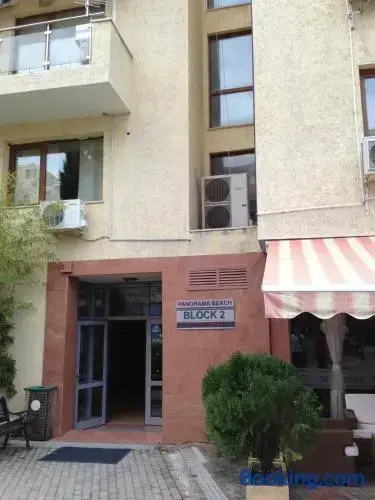 Несебр: Black Sea Apartment