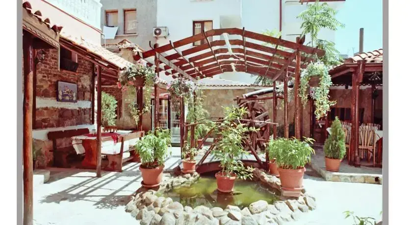 Поморие: Hotel Apart