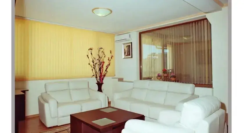 Поморие: Hotel Apart