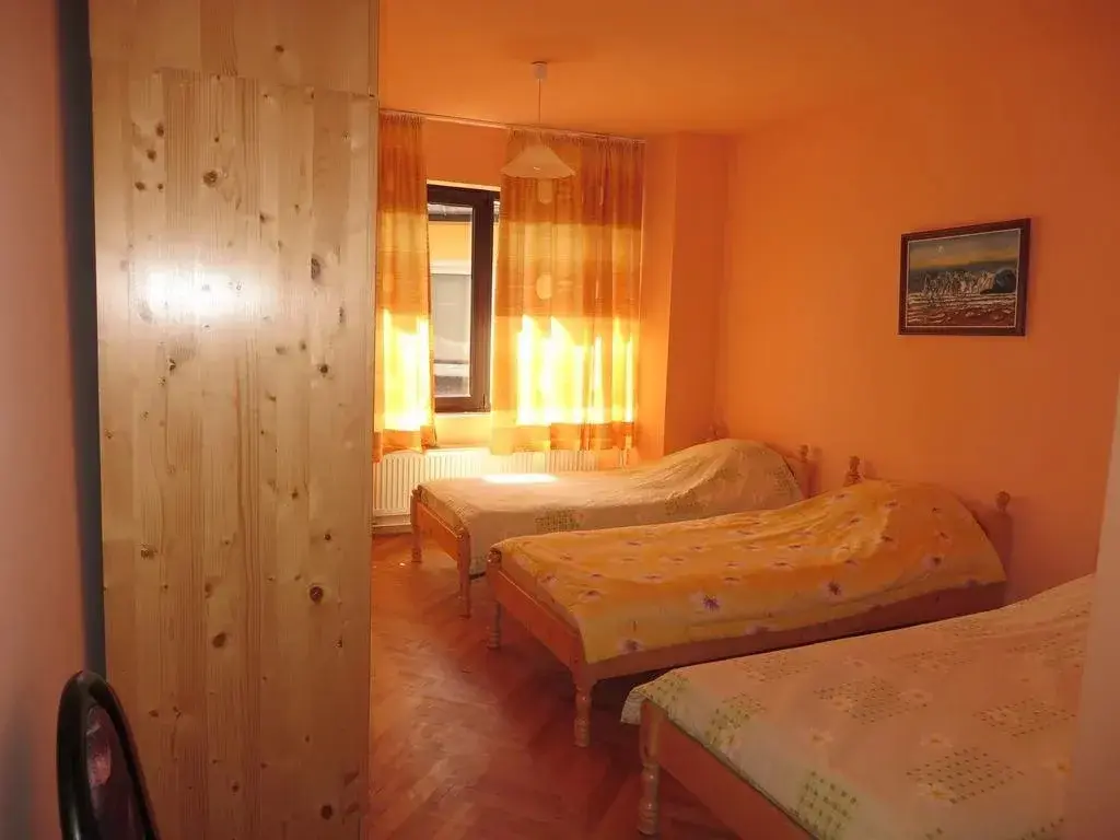 Боженци: Guest House Daskalov