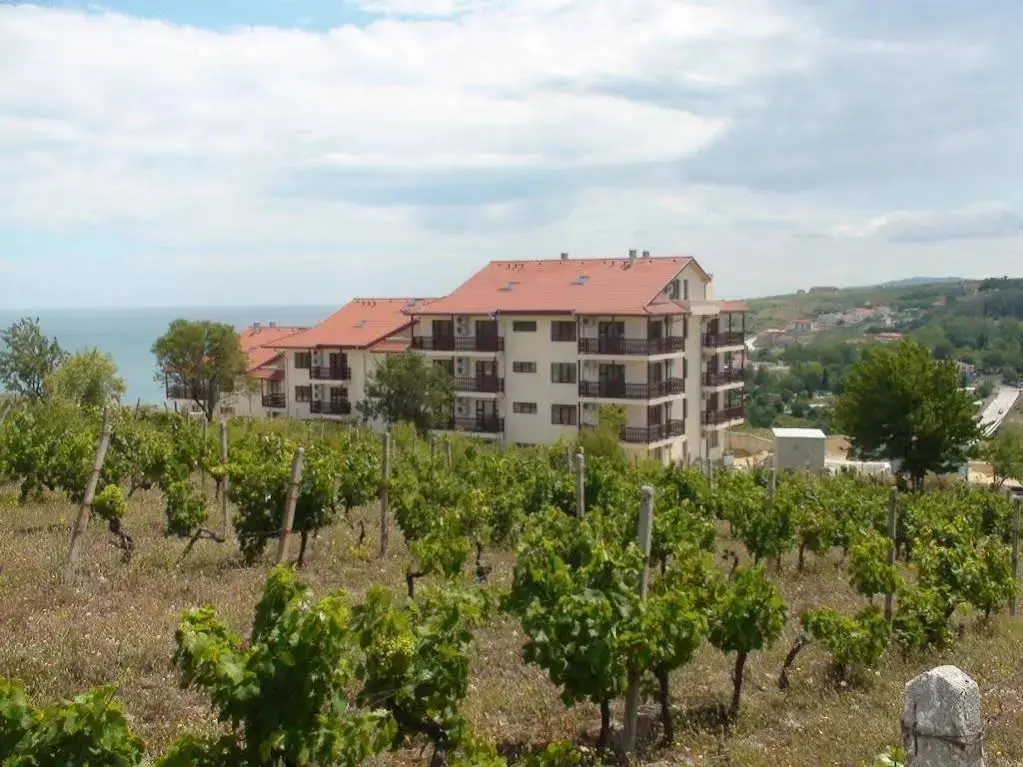 Бяла: Apartment in Sea Breeze Complex Byala
