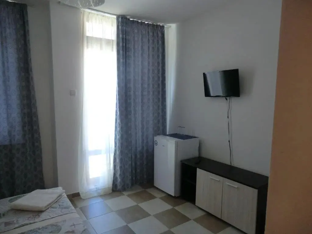 Равда: Guest House Petrovi