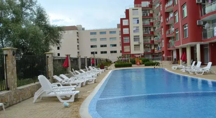 Солнечный берег: Duplex Penthouse Apartment Lipin
