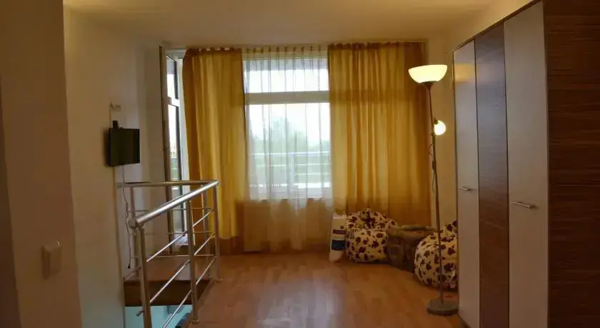 Солнечный берег: Duplex Penthouse Apartment Lipin