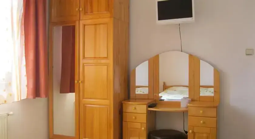 Дупница: Guest House Rosi